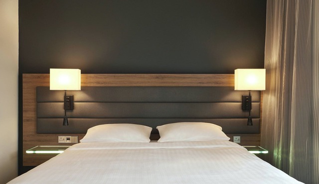 Moxy York