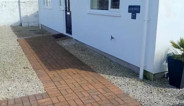 North Cornwall 2 bed bungalow with stunning countryside views & parking