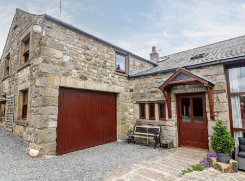 Poppy Cottage