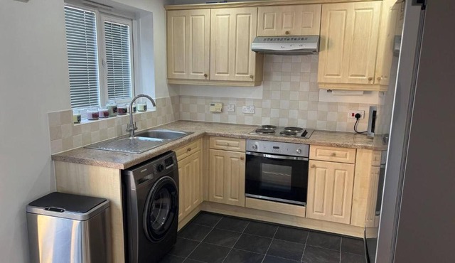 Private Hydro pool, Double Bed TV, Bathroom - Other areas part Pvt shared home in Bickershaw