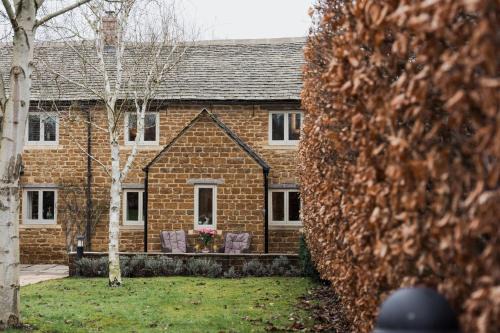 Rose End Cottage, a Luxury Getaway