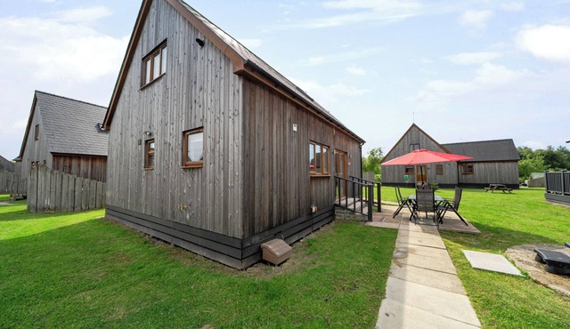 RUBY RED, family friendly, country holiday cottage in Brigg