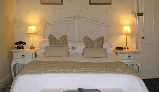 Rylstone Manor