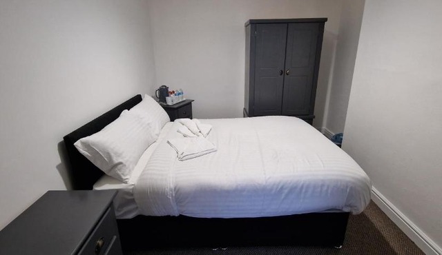 SELF CHECK IN APARTMENT DONCASTER