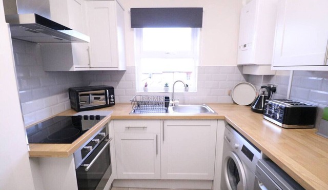 Sleeps6 Spacious 1bed flat central Free Gym Access