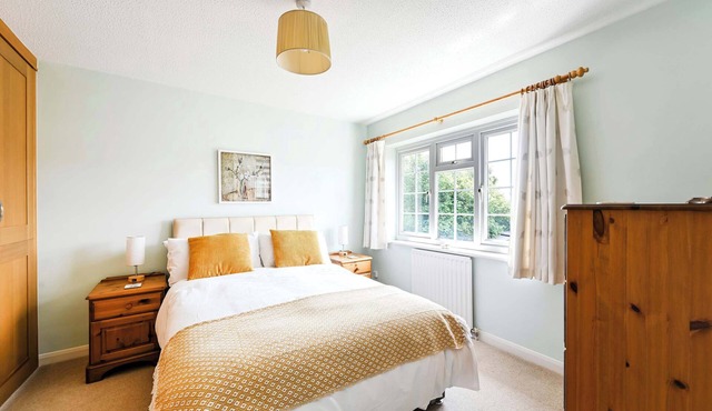 Spacious 3Bed Home in Maidenhead Sleeps 6