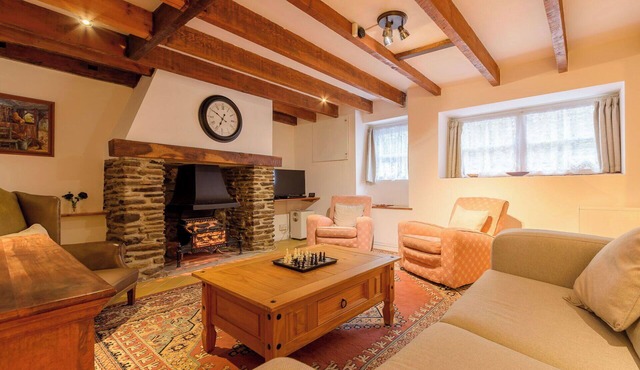 Stunning private villa for 6 guests with WIFI and TV