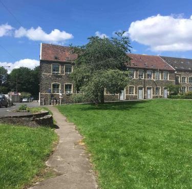 Superb Peaceful 1 bed apartment in St George.