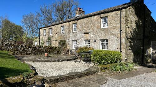 Tarn House