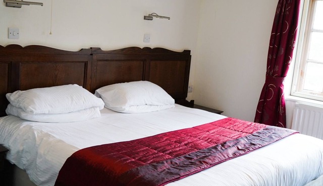 The Fox & Hounds Hotel
