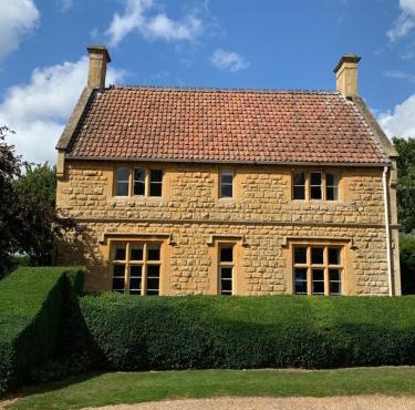The Lodge, Kifstgate Court