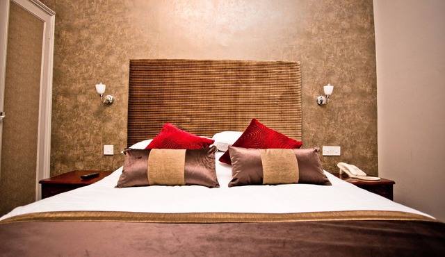 Wards Hotel