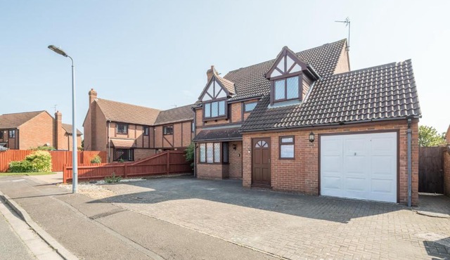 Well-Located Foxdale Stay with Parking
