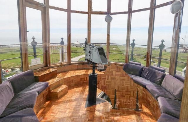 Lighthouse Stopes Cottage 