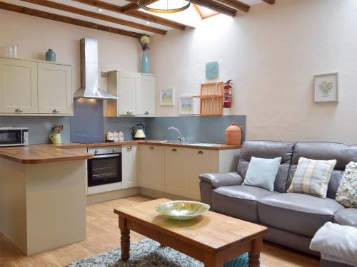 Chapel Cottage Dinas Country Club Newport 