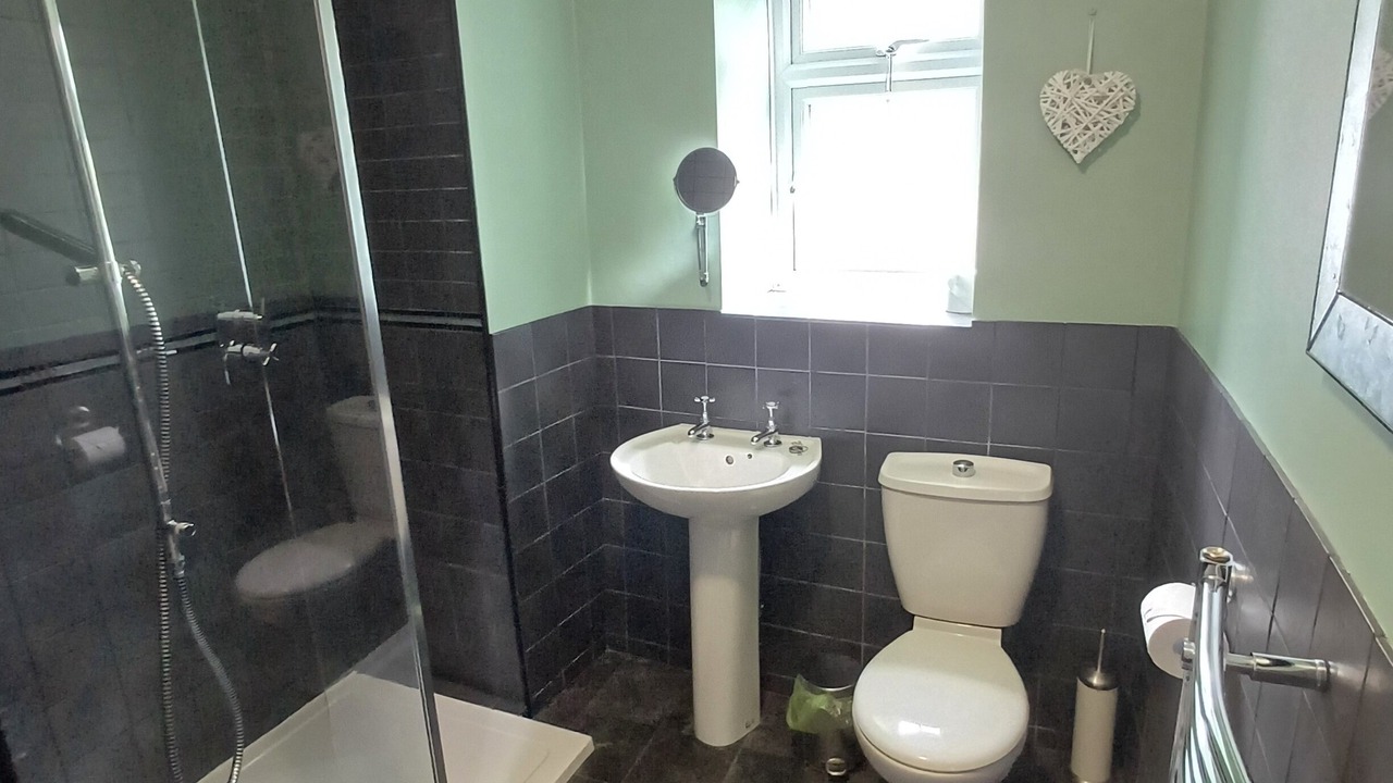 Photo of Bathroom in Ilchester