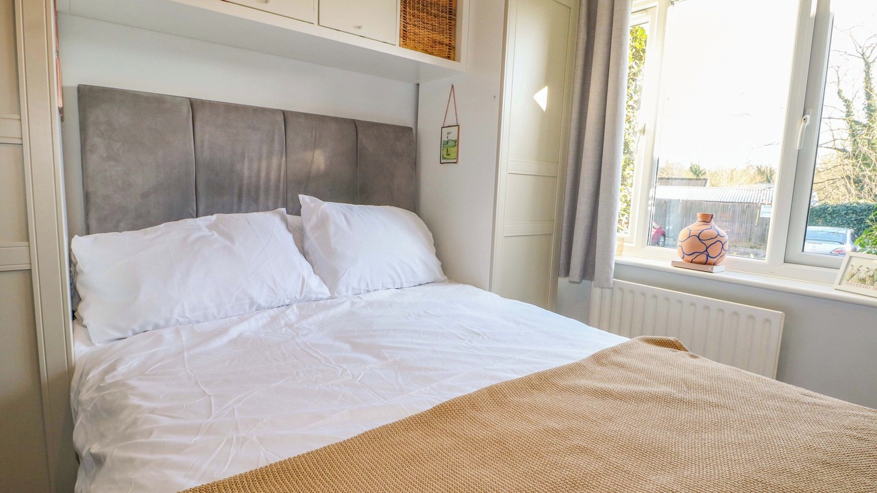 Photo of Bedroom in Farnham