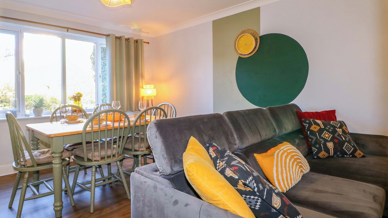 Photo of Livingroom in Farnham