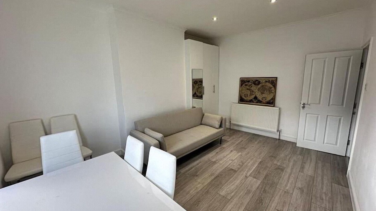 Photo of Livingroom in Seven Sisters