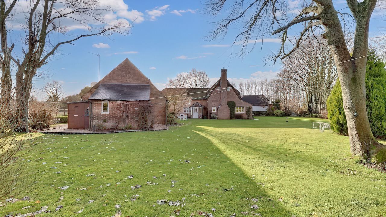 Photo of Outdoor in Swindon
