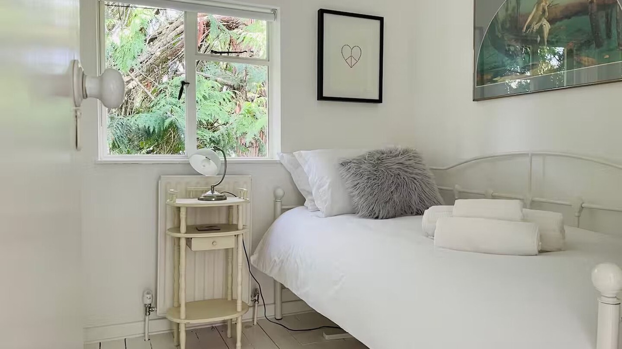 Photo of Bedroom in Esher