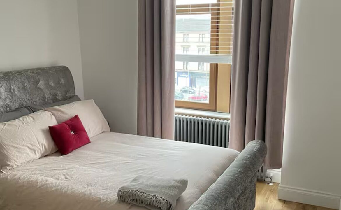 Photo of Bedroom in Glasgow Westend