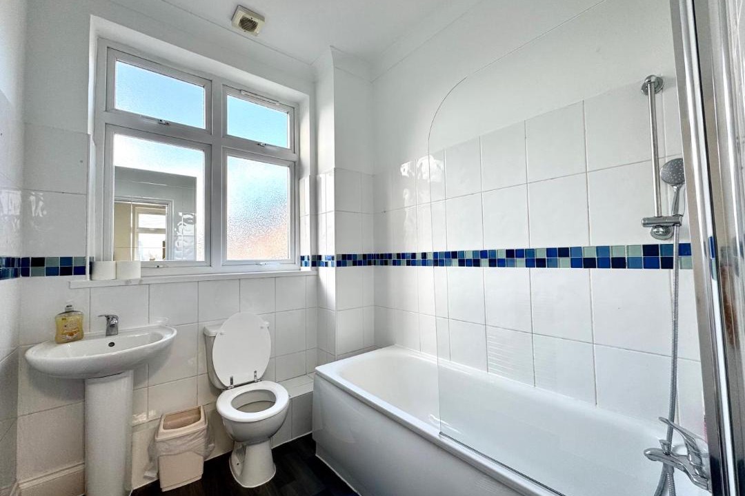 Photo of Bathroom in Grove Green