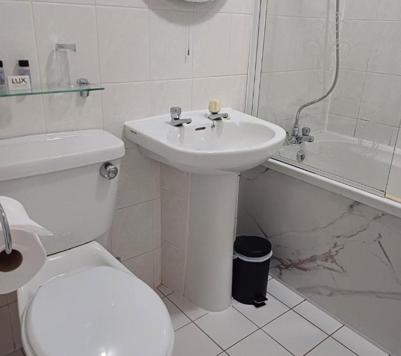 Photo of Bathroom in Rutherglen