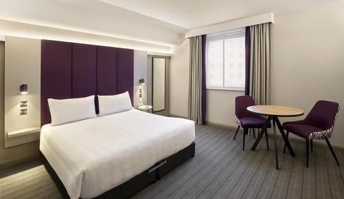 Standard Double Room, Accessible Bathtub