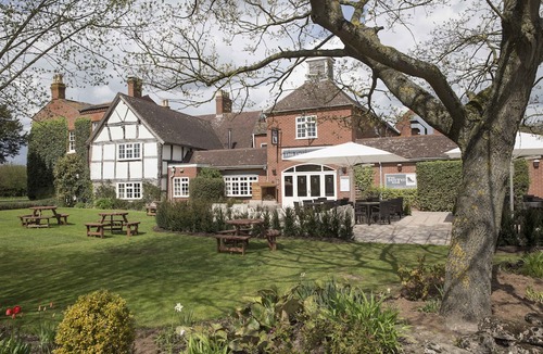 Kings Coughton Hotel | Kings Court Hotel